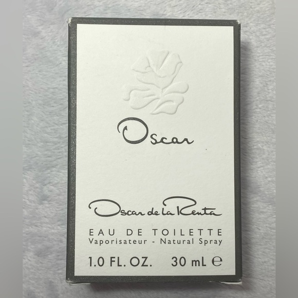 OSCAR CLASSIC Vintage by Oscar de la Renta EDT Perfume Spray 1 Oz - Picture 2 of 9